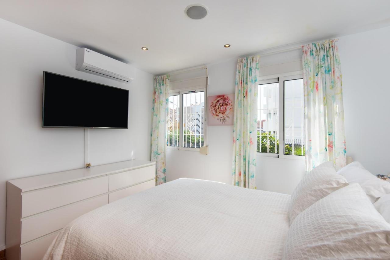 Villa Palm Beach Marina Benalmadena 3 Min Walking From The Sea Exterior foto